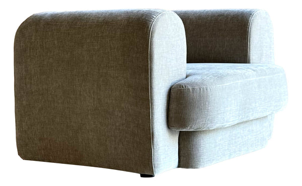 FORM ACCENT CHAIR