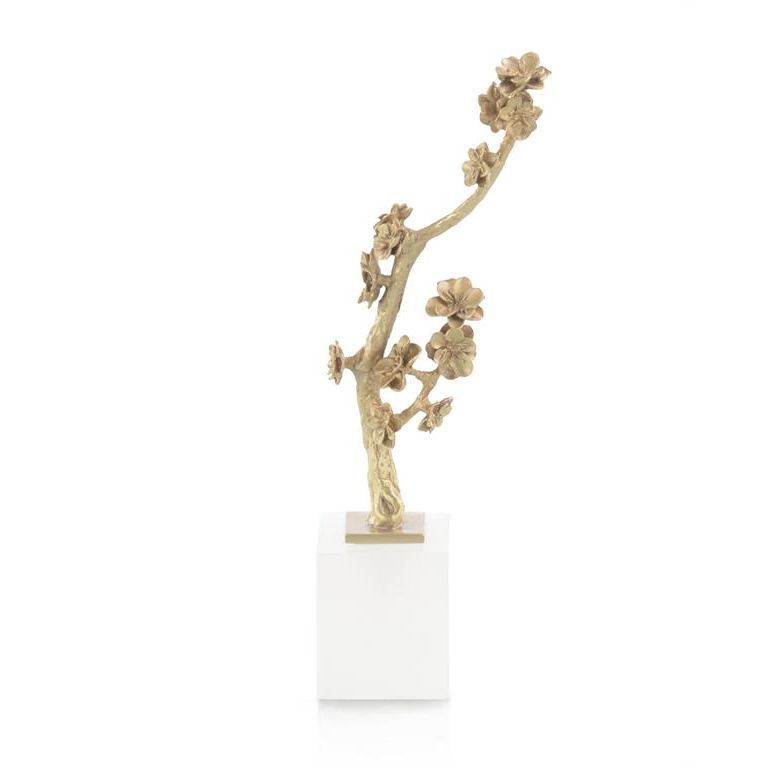 QUINCE SCULPTURE