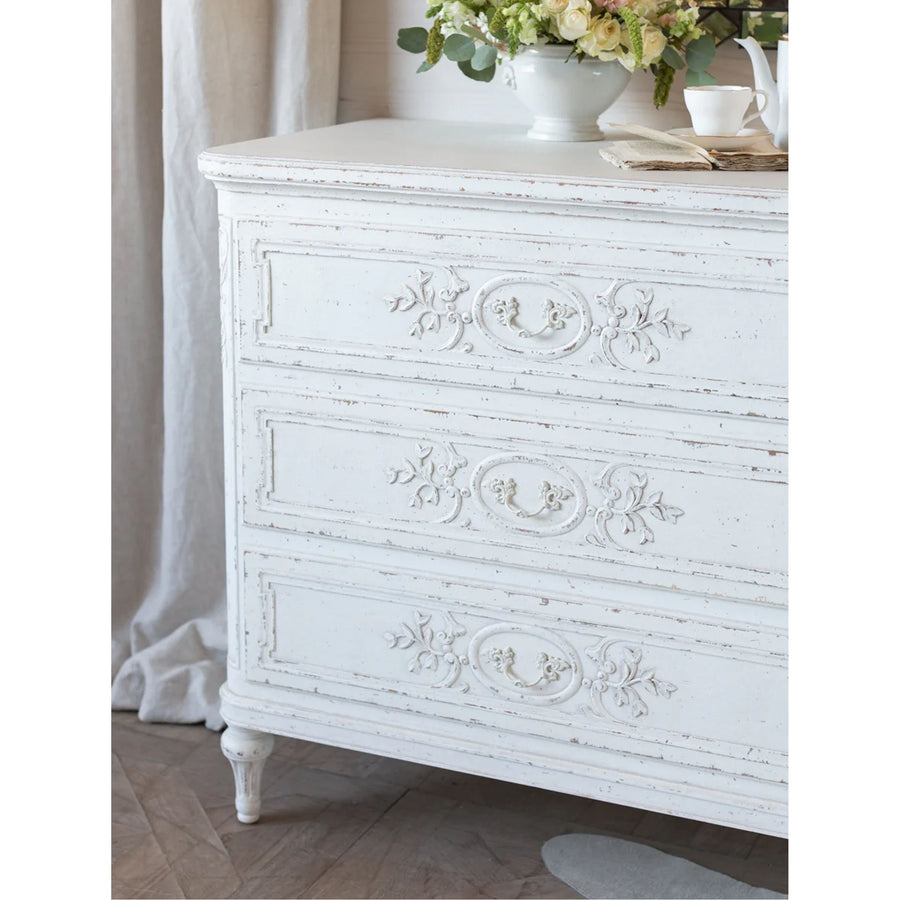 BRONTE NIGHTSTANDS AND DRESSER
