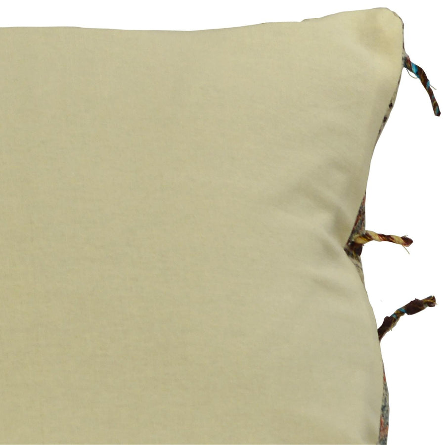 PILLOW WITH FILLER